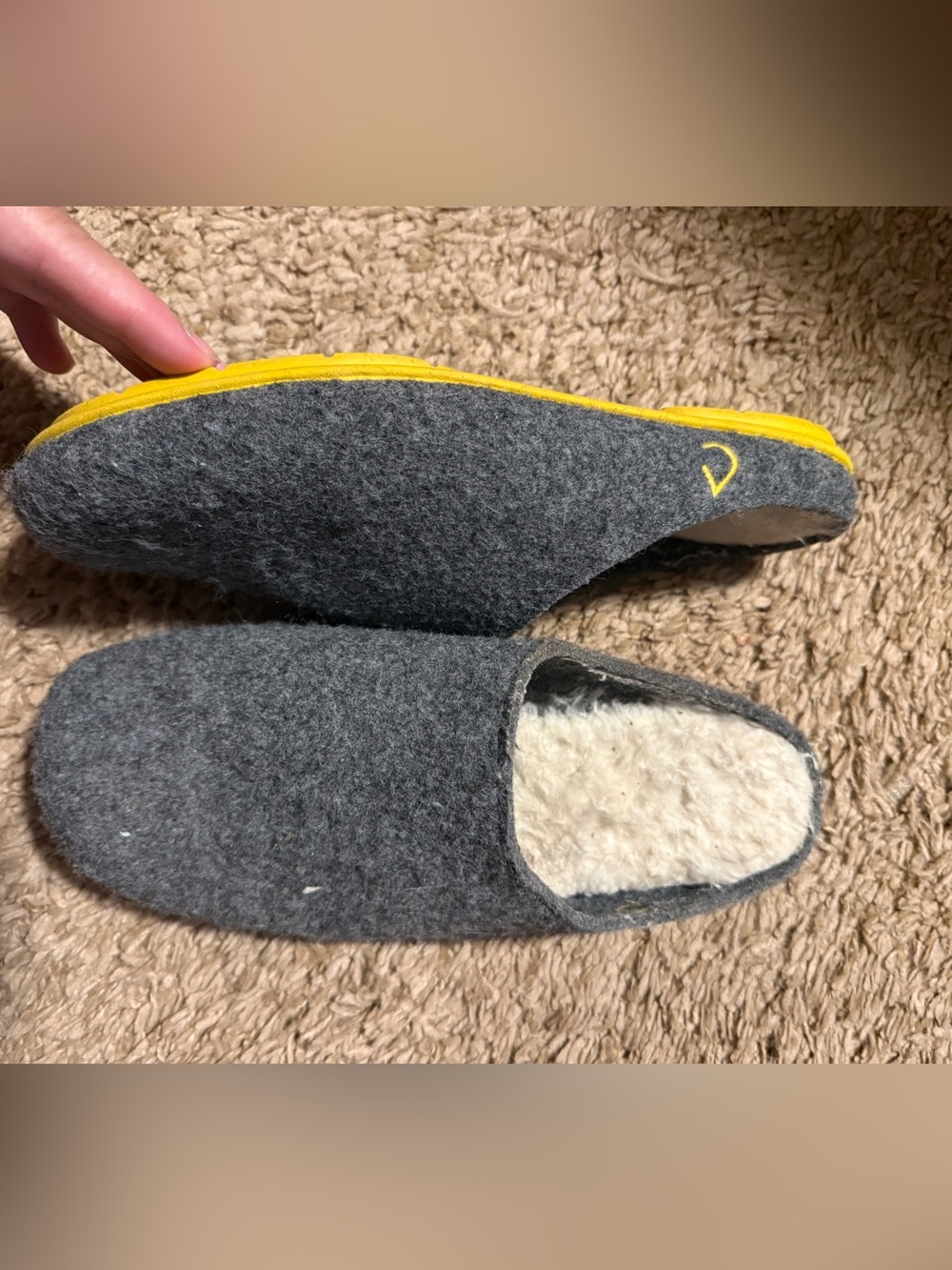 Cozy Women's Gray Felt Slip-On Slippers with Yellow Trim